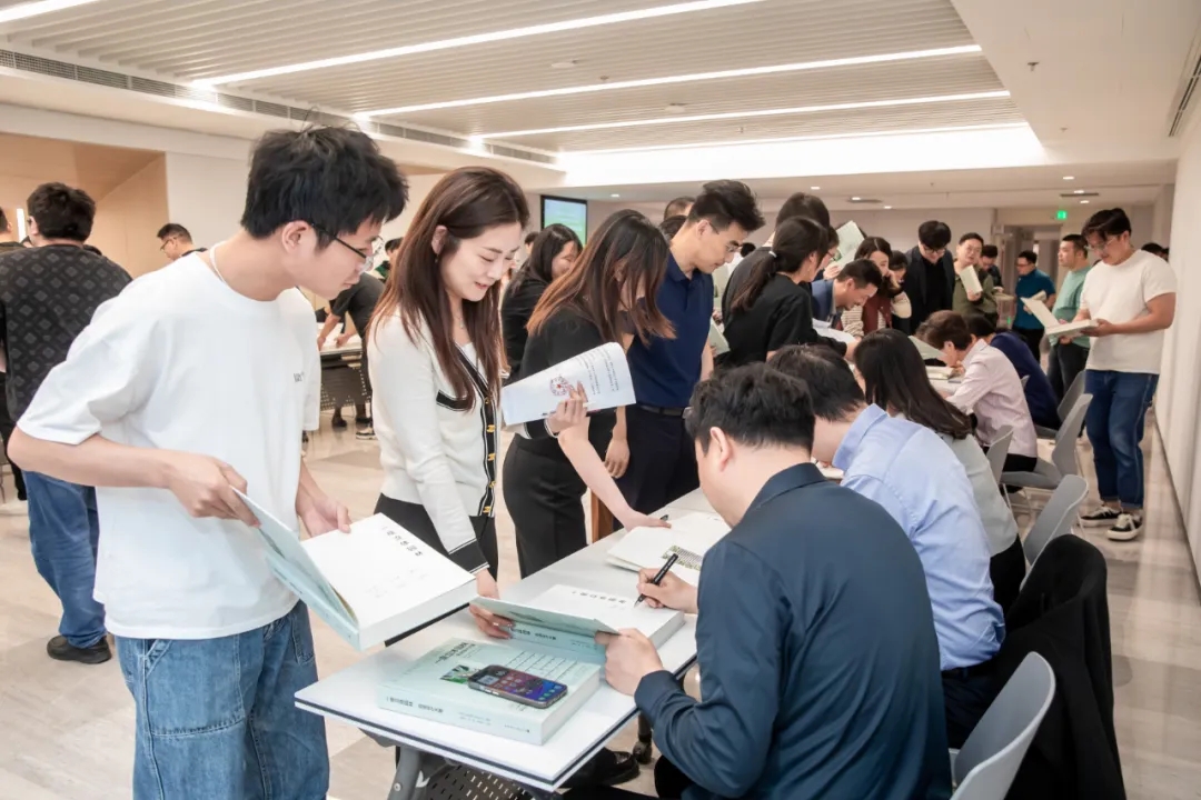 640.webp (18).jpg 640.webp (18).jpg