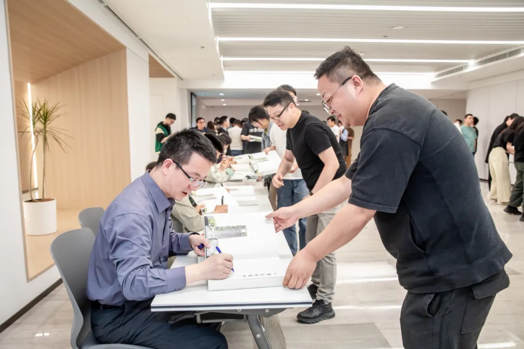 640.webp (19).jpg 640.webp (19).jpg