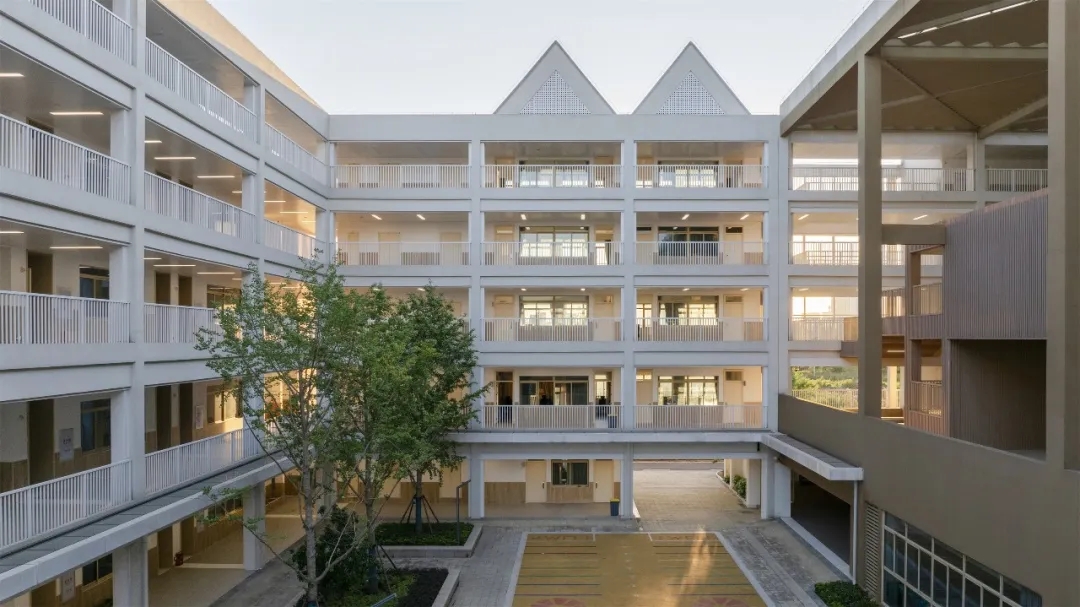 640.webp (2).jpg 640.webp (2).jpg