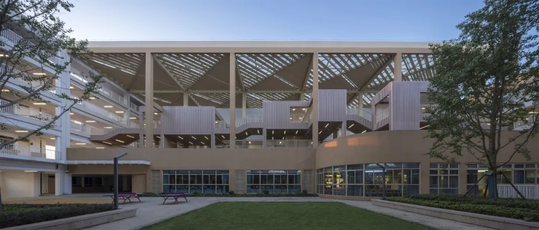 640.webp (8).jpg 640.webp (8).jpg